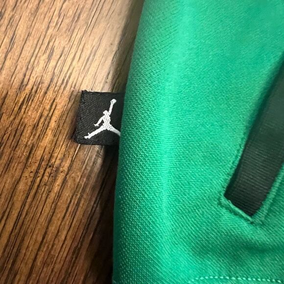 Air Jordan Baby warm up # 23 embroidered full zip Basketball Jacket. Size 24 mos - Picture 4 of 11